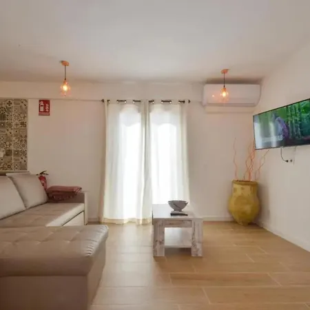 Elegant House With Pool In Alcaudete